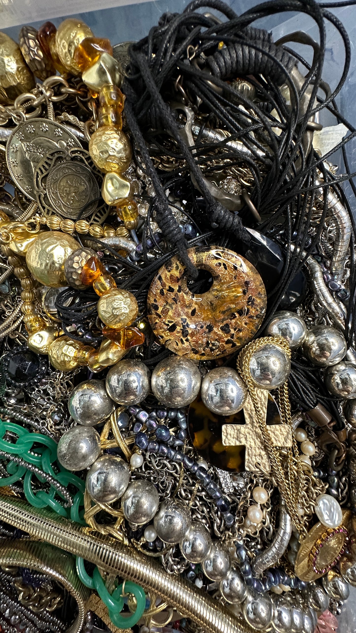 6+ Pounds Wearable Necklaces Bulk Lot Jewelry Vintage Modern Signed Unsigned