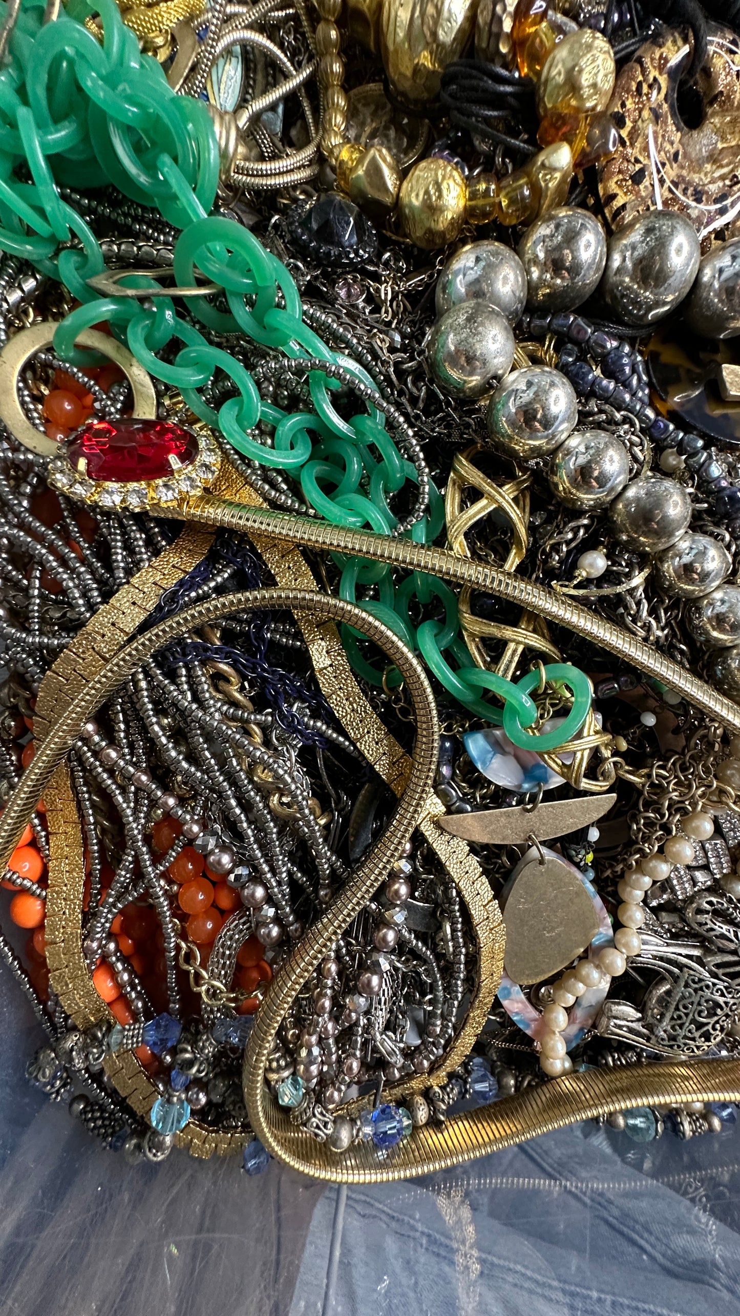 6+ Pounds Wearable Necklaces Bulk Lot Jewelry Vintage Modern Signed Unsigned