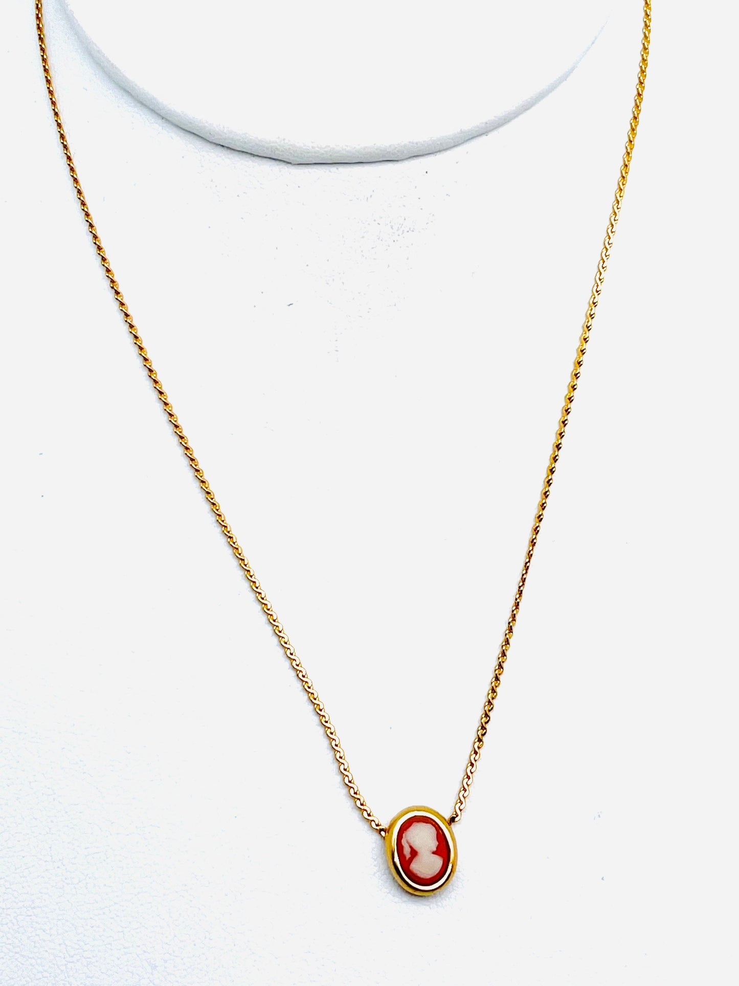 Vintage Dainty Signed TRIFARI Cameo & Goldtoned Necklace