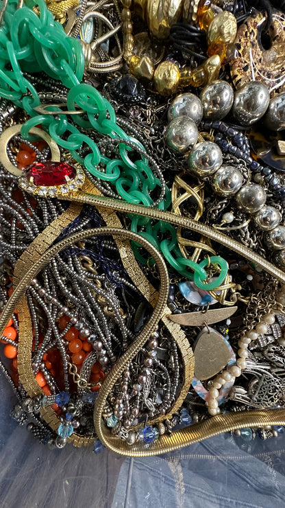 6+ Pounds Wearable Necklaces Bulk Lot Jewelry Vintage Modern Signed Unsigned